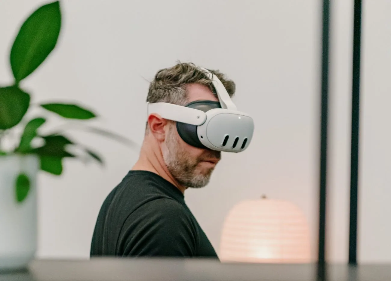Meta Quest 3 headset, the tool used for the AR testing phase.